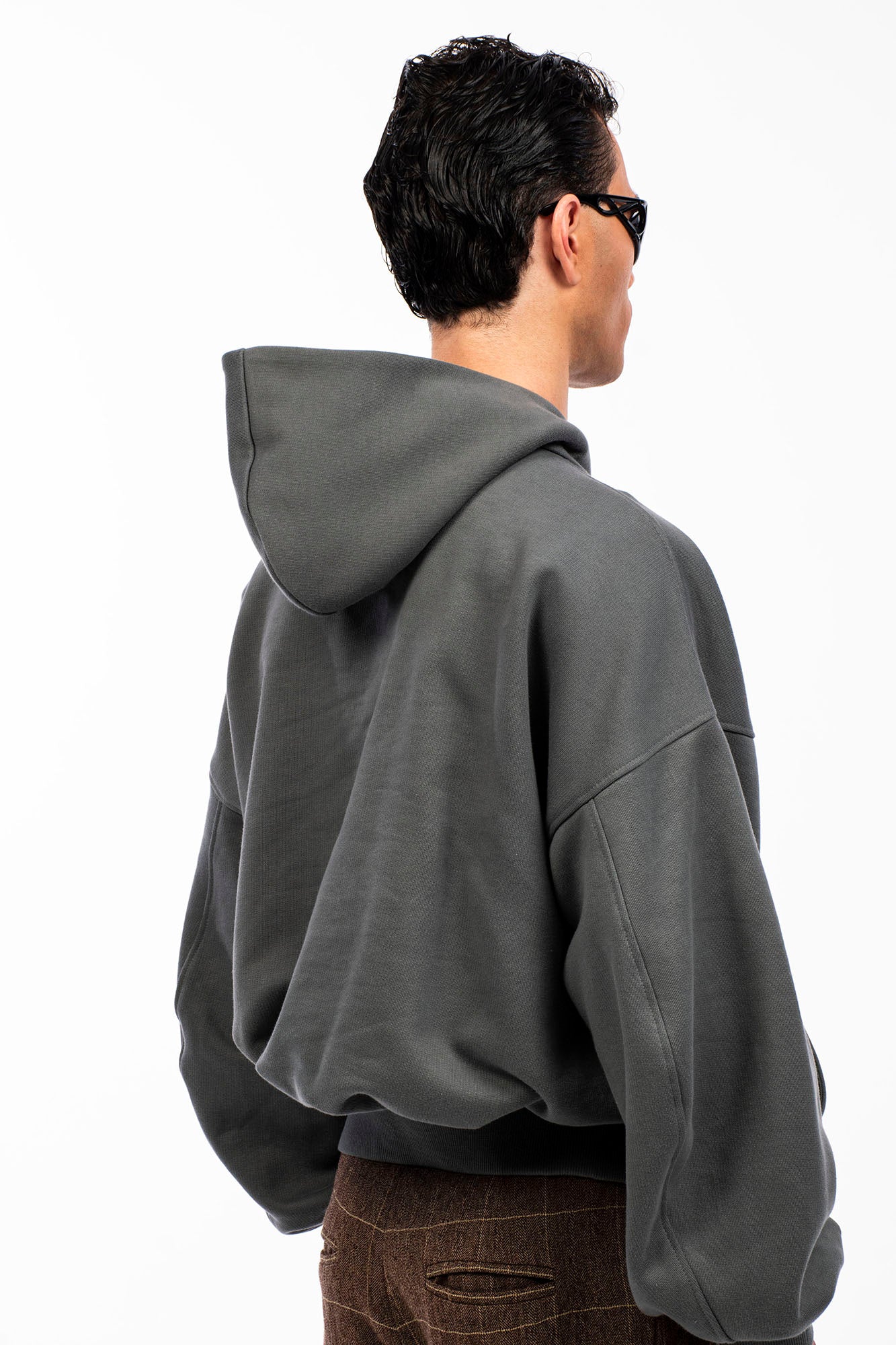 HOODIE SASTRE V.1 variación de tonalidad